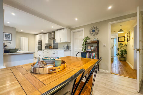 20251020_124127370_iOS_edited