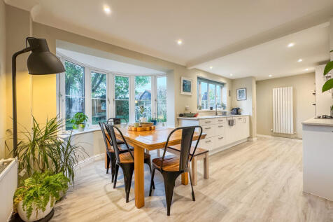 20251020_123844885_iOS_edited