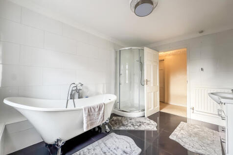 20251024_143608692_iOS_edited