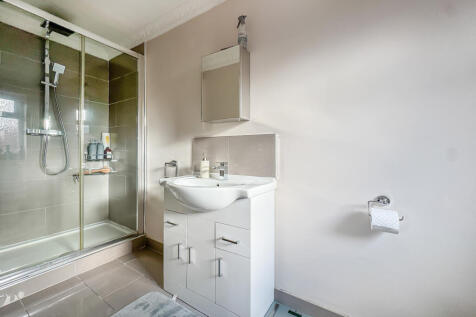 20251024_143650088_iOS_edited