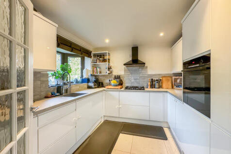 20251028_151133083_iOS_edited