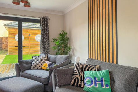 20251112_143610169_iOS_edited