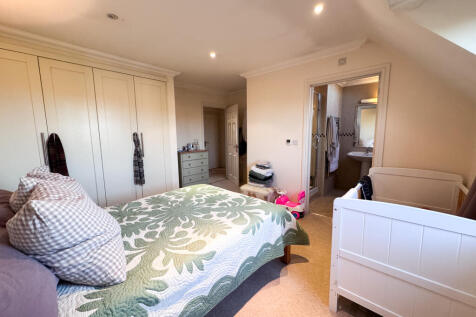 20251128_134809210_iOS