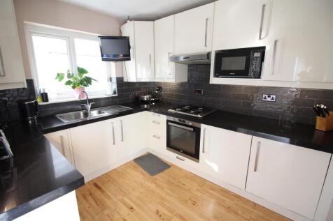 Fitted Kitchen