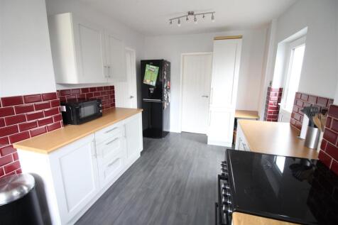 Fitted Kitchen