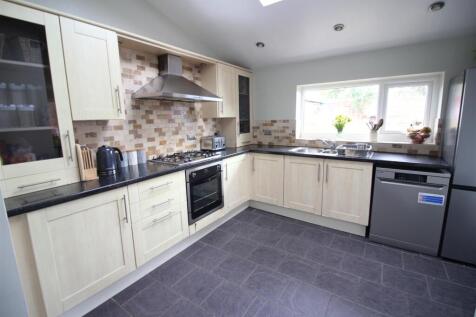 Fitted Kitchen
