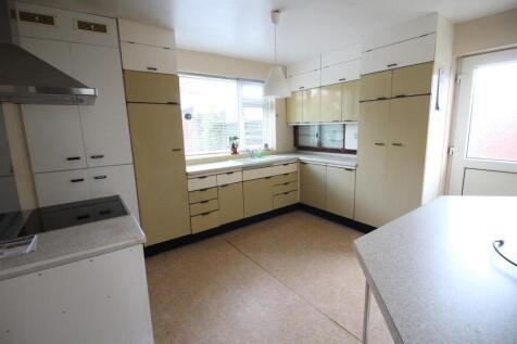 Fitted Kitchen