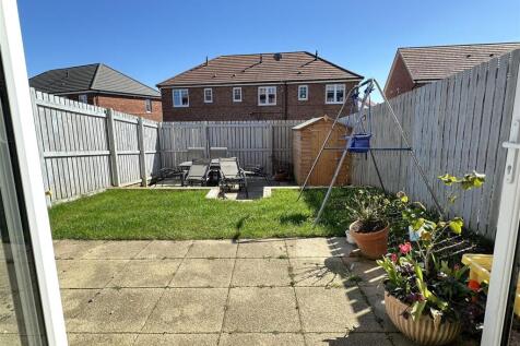 4 Turnwrest Grove-15.jpg