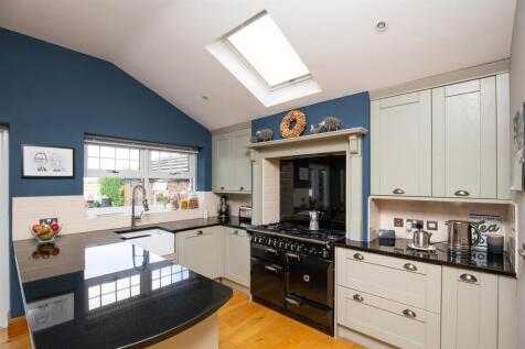 Kitchen/Dining/Garden Room