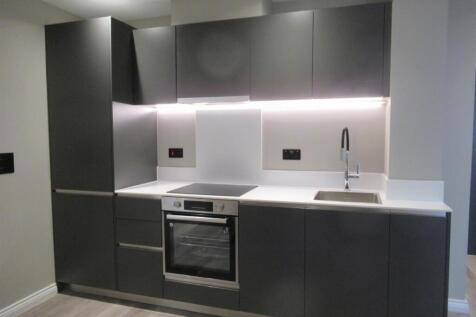 Kitchen/Dining Area