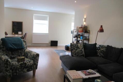 Open-plan Lounge/Kitchen