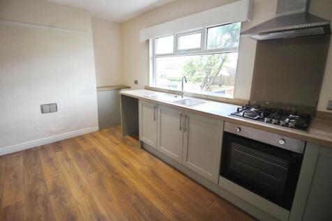 Dining/kitchen