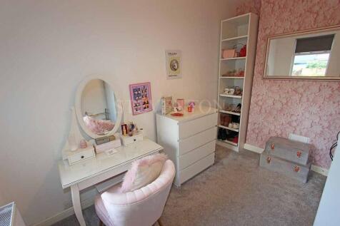 Photograph 7