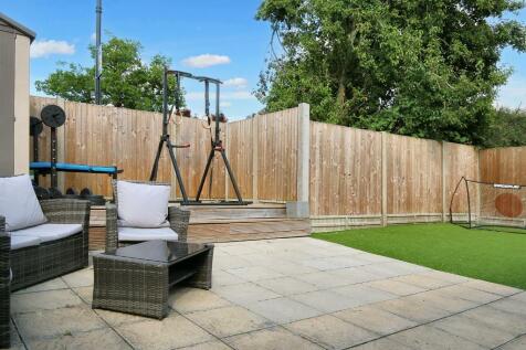 Rear Garden (Portal Size).JPG
