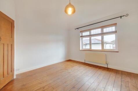 Bedroom One.jpg