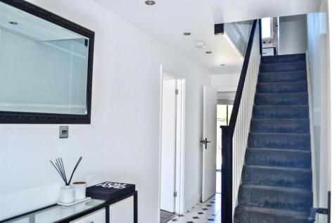 Entrance Hall.jpg