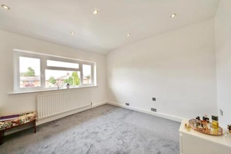 Bedroom One.jpg