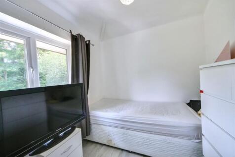 Bedroom Three.jpg