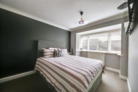 Master Bedroom.jpg