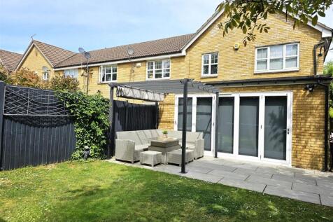 Back Garden 1.jpg