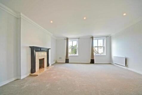 Living Room.jpg