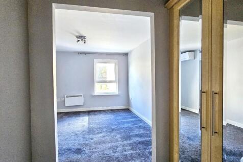 Bedroom &amp; Dressing Area (Portal Size).jpg