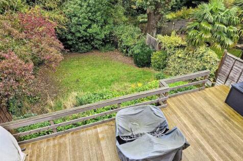 Rear Garden (1).jpg