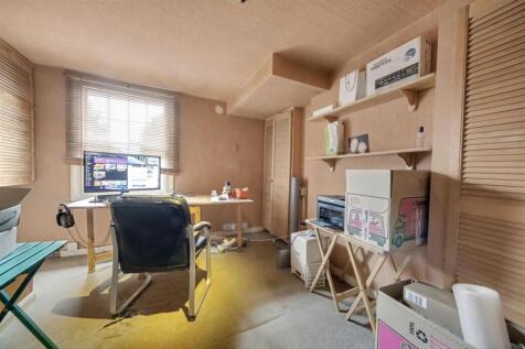 Bedroom 2.jpg