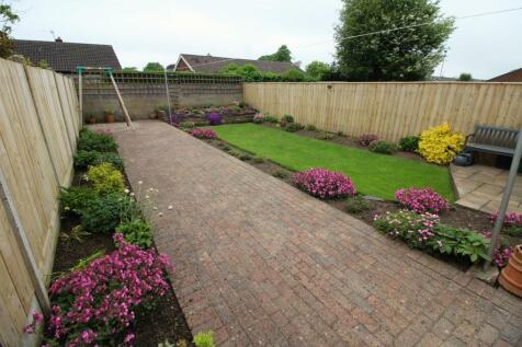 Rear Garden 2.JPG