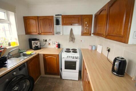 Kitchen.JPG