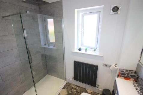 Bedroom 1-EnSuite
