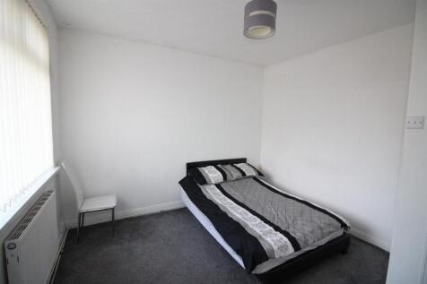 Bed2.JPG