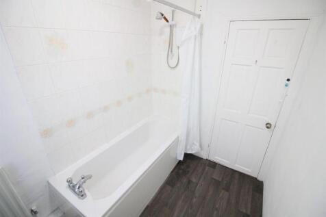 Bath1.JPG