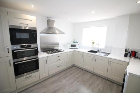 Kitchen1.JPG