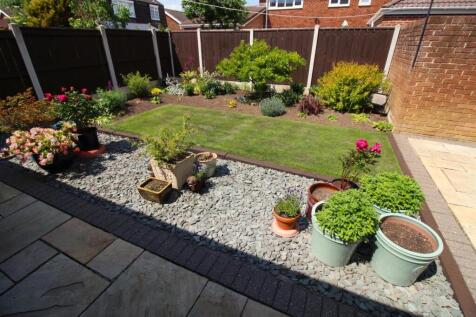 Garden - Rear