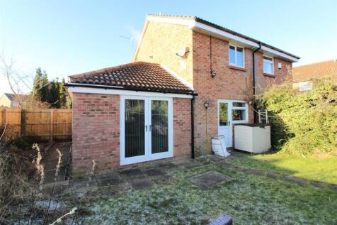 rear garden.JPG