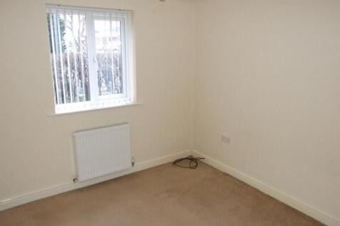 3 Wimbledon House-Bed2.JPG