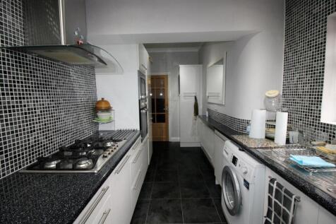 kitchen 2.JPG