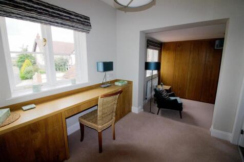 dressing area.JPG