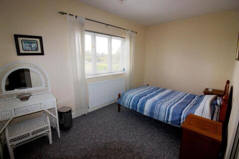 bedroom four.JPG