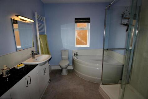 bathroom.JPG