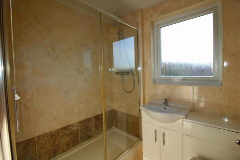 shower room 2.JPG