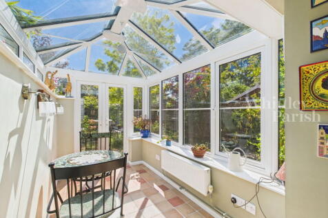 Property Image 8