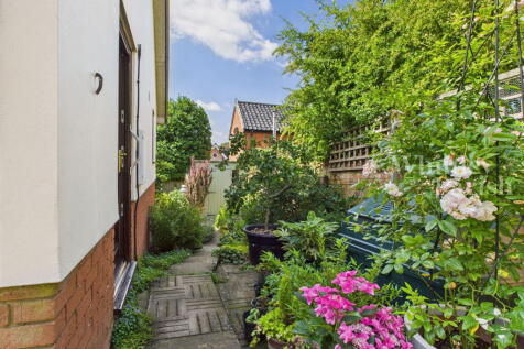 Property Image 16