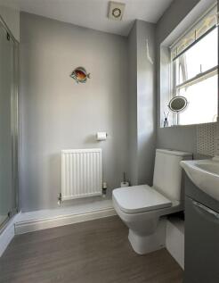 En Suite Shower Room