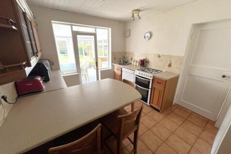 Fitted Kitchen