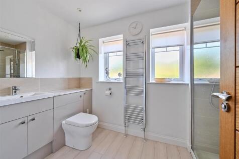 Family Shower Room