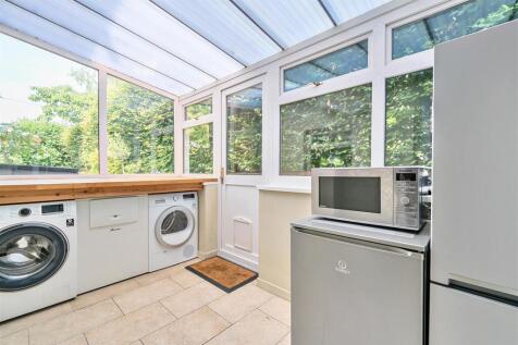 Utility / Lean To