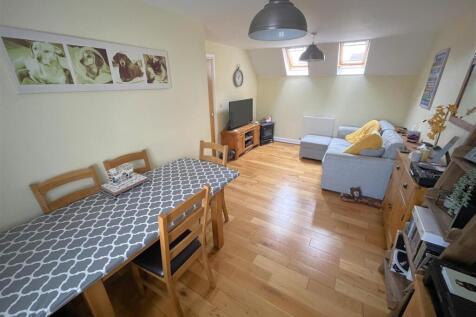 Living  / Dining Room