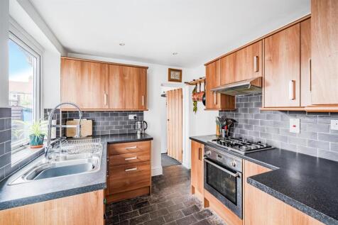 Fitted Kitchen